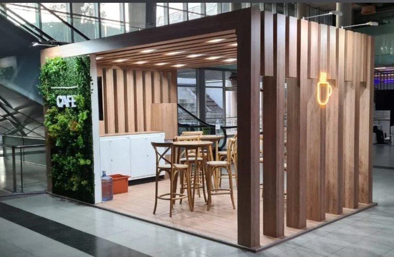 Implementación de espacio Café en patio de comidas